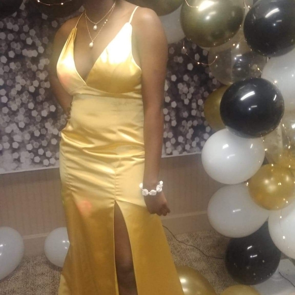 Gold Prom dress - Picture 2 of 10